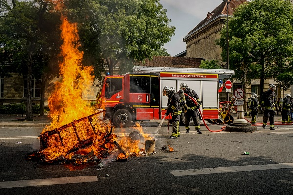Sapeurs-pompiers de Paris en intervention